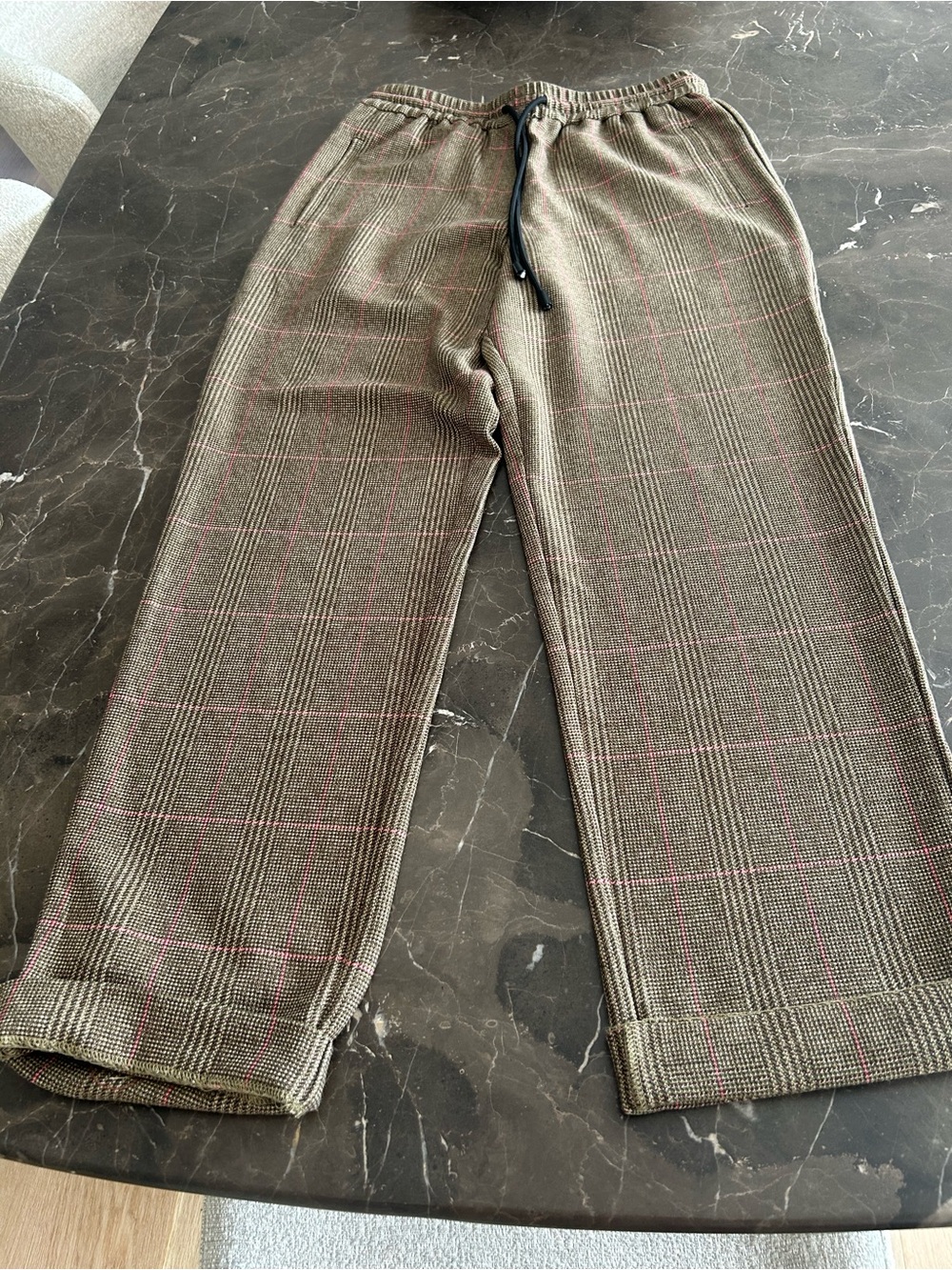 Women’s Plaid Wide-Leg Trousers in Brown with Pink Windowpane